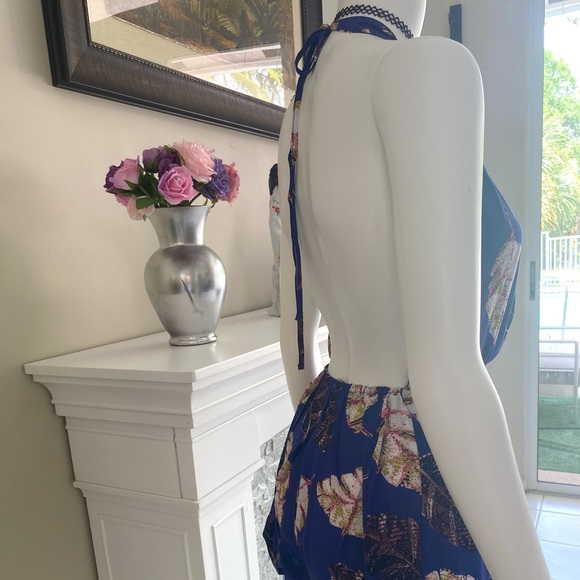 Floral Romper Open Back Neck Tie - Picture 4 of 5
